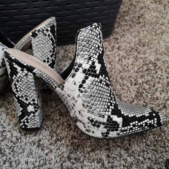 Aldo Heels SnakeSkin 🐍 - Picture 1 of 3